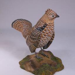 6 Inch Ruffed Grouse Carved Wooden Bird - thumbnail 3