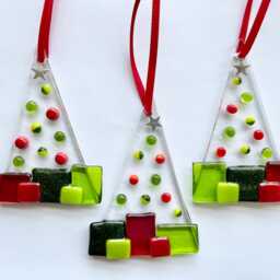 Fused Glass Christmas Tree Decoration Parcels Red, Green With Silver Star Red Hanging Ribbon Ornament Bauble Gift Present - thumbnail 4