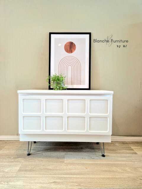 Nathan Drinks Cabinet/Media Sideboard in White With Steel Hairpin Legs - image 1