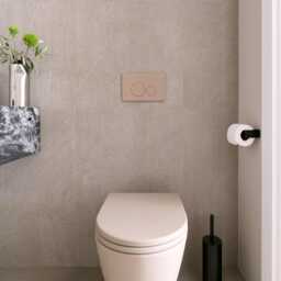 Modern Black Stainless Steel Toilet Paper Holder, Minimalist Bathroom - thumbnail 3