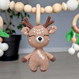 Crochet Stroller Chain With Deer Sensory Pram Garland, Natural Wood Baby Toy - thumbnail 3