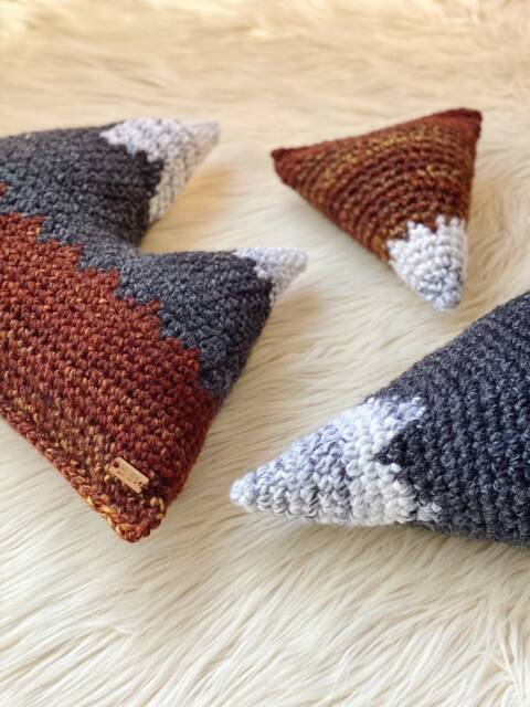Handmade Crochet Mountain Pillow Set Chunky Wool Blend Plush Decor - image 1