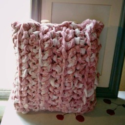 Crocheted Pillow Cover in Pink Flannel With Vintage Buttons - thumbnail 4