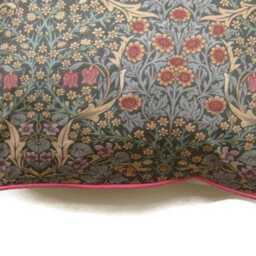 William Morris Blackthorn Cotton Cushion Cover Arts & Crafts Throw Pillow - thumbnail 3