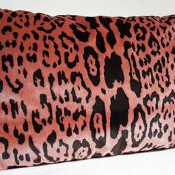 Decorative Pillow Case Pink Velvet Luigi Bevilacqua Fabric Leopardo Pattern - Made in Italy - thumbnail 2