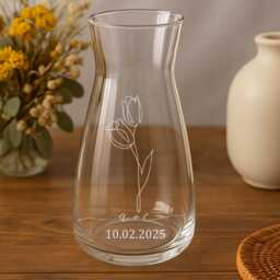 Personalised Engraved Glass Vase - Custom Date & Initials - Wedding, Anniversary, Engagement Gift Small Or Large - thumbnail 3