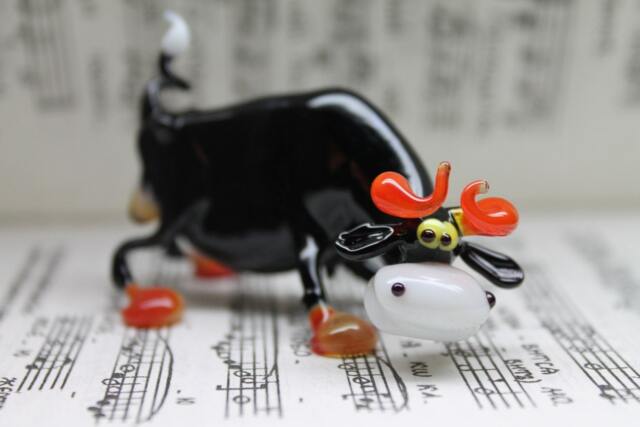 Handmade Glass With Cow Animals Glass, Art Blown Sculpture Made Of Blown Figurine