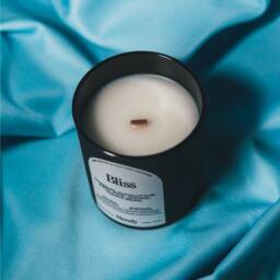 Bliss - Cypress, Eucalyptus, Mint, Pine, Smoke, Tonka Bean Candle Coconut Wax Wood Wick - thumbnail 2