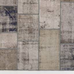5'x8' Faded Gray & Light Brown Handmade Turkish Patchwork Rug With Shades Of Blue - thumbnail 2
