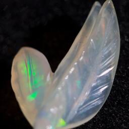 Opal Insect Carving - 1.4 Cts - thumbnail 2