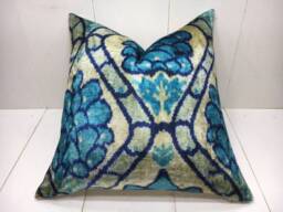 Silk Ikat Pillow Cover 20x20, Hand-Dyed Decorative Cushion - thumbnail 1