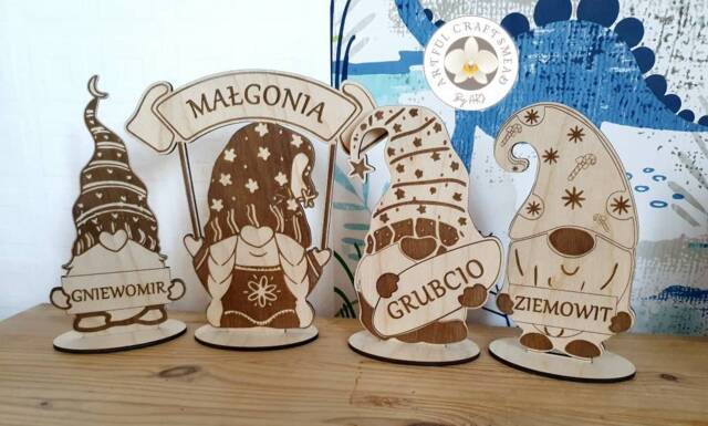 Personalised Christmas Gnomes, Table Decoration, Wooden Gonk Place Setting, Gift, Gnome Names - image 1