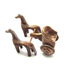 Terracotta Greek Charioter Horse , Museum Quality Art Ancient Toy - thumbnail 2