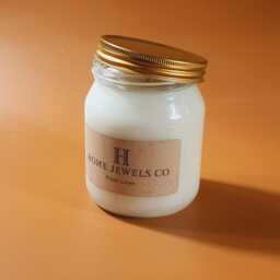 Fresh Linen - Scented Soy Candle Clean Laundry - thumbnail 4