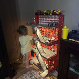 Toy Garage With 124 Compartments For Toy Cars Of Different Sizes - thumbnail 4