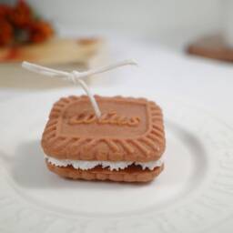 Cookie Candle - Set Of 2 /Aesthetic Decor/Dessert Candle/Funky Candle/Cute - thumbnail 4