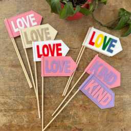 Felt Flag Kids Decor - Playroom, Nursery & Children's Room Decoration - thumbnail 3