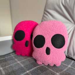 Plush Sherpa Skull Pillow - Halloween Pillows - Skeleton Decor Scary Gothic Love Gift - thumbnail 3