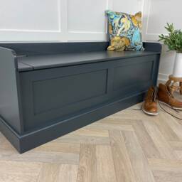 Custom Painted Backless Entry Shoe Storage Bench, Narrow Window Seat, Pine Wood - 3-5Ft - thumbnail 3