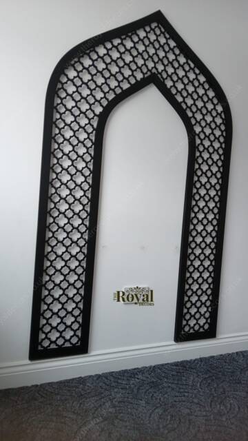 Wooden Geometric Mehraab Arch, Islamic Wall Art - image 1