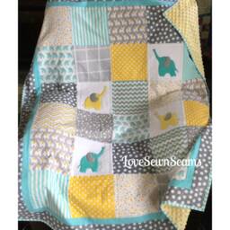 Elephant Quilt/Crib Quilt/Elephant Blanket/Modern Baby Quilt - thumbnail 3