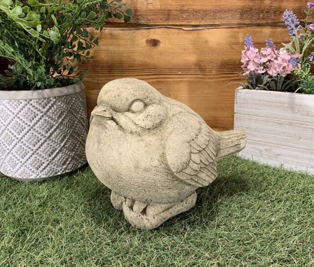Stone Garden Cute Robin Bird Animal Statue Ornament - image 1