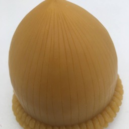 Acorn Beeswax Candle Yellow , Large Candle. 3 Inches Tall X Wide - thumbnail 3