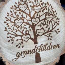 Personalized Engraved Wood Slice Family Tree, Grandparent Gift - thumbnail 2