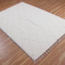 Beige Cotton Kilim Rug, Handwoven Diamond Pattern, Boho Tassel Area Rug - thumbnail 3