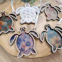 Sea Turtle Gift - Friendship Stained Glass Christmas Tree Ornament The Journey Suncatcher - thumbnail 2