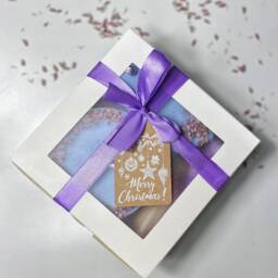 Christmas Candle Gift Set, Christmas For Her Friend, Gifts Women, Christmas Mum, Merry Gift, Christmas Hamper - thumbnail 2