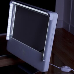 Apple 17In Imac Mirror With Led Lighting - thumbnail 2