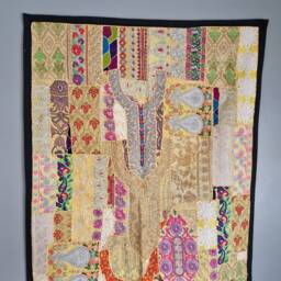 Vintage Indian Wall Hanging Embroidered Patchwork Tapestry - 100x150cm - thumbnail 3