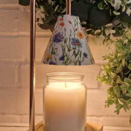 Beautiful Electric Floral & Bee Candle Warmer Lamp. Table Lamp.matching Picture Plate Available.flameless.hand Decorated - thumbnail 4