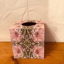 William Morris Inspired Tissue Box Cover Decoupaged Wooden Home Decor - thumbnail 3