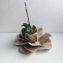 The Camelia Planter, Unique Flower-Inspired Indoor Plant Pot - thumbnail 4