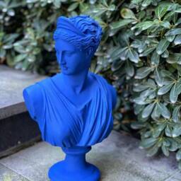 Handmade Artemis Bust Statue Acrylic Painted Polyester Sculpture - thumbnail 2