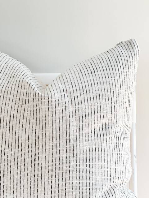 Hand Woven Natural Fiber Faded Color Pillow Cover - image 1