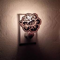Flower Rose Gold Mirrored Acrylic Night Light - thumbnail 3