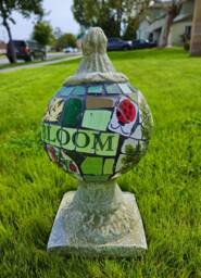 Mosaic Finial Statue - thumbnail 1