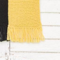 Wall Hanging // Maritime Signal Flags A, B, F, H, J, L Hand Knit in Wool - thumbnail 4