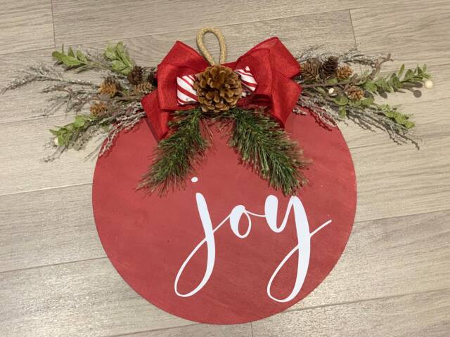 Christmas Wooden Door Hanger - Wreath Home Decor Decoration Front Door Sign Gift Wall Decor Joy