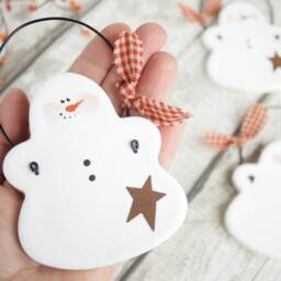 Salt Dough Primitive Snowmen With Rusty Star, Christmas Gift, Tree Decoration, Personalised Snowman, Hanging Winter Party Favors - thumbnail 2