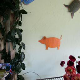 Handmade Metal Pig Wall Art Orange Barnyard Sculpture - 9x13 - thumbnail 3