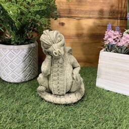 Stone Garden Sitting Think Dragon Hand Cast Cute Statue Mythical Gothic Ornament - thumbnail 2