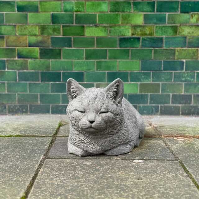 Concrete Sleeping Cat Figure Handmade Kitten Lawn Sculpture Outdoor Memorial Pet Decor Stone Kitty Statue Cement Ornament Yard Art Gift - image 1