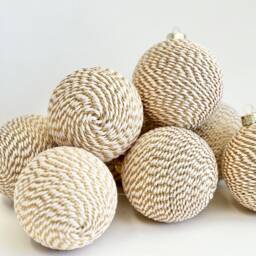 Handmade Beige Yarn Christmas Ornament Gold Holiday Ball - thumbnail 3