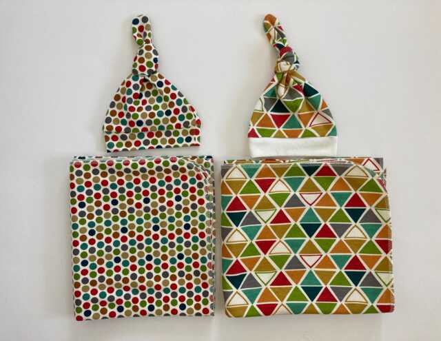 Organic Baby Blankets & Newborn Hat Sets. Take Home Set. Gender Neutral Photo Prop Shower Gift - image 1