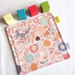 Baby Plush Comforter With Fox & Flower Print, Small Square Comfort Blanket For Newborn, Luxuriously Soft Pink Lovey, Baby Sleep Routine - thumbnail 2