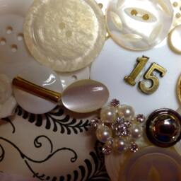 Custom Graduation 2015 Button Frame in White Silver & Gold ~ Gift Personalized Customized For 4x6 Photo - thumbnail 4